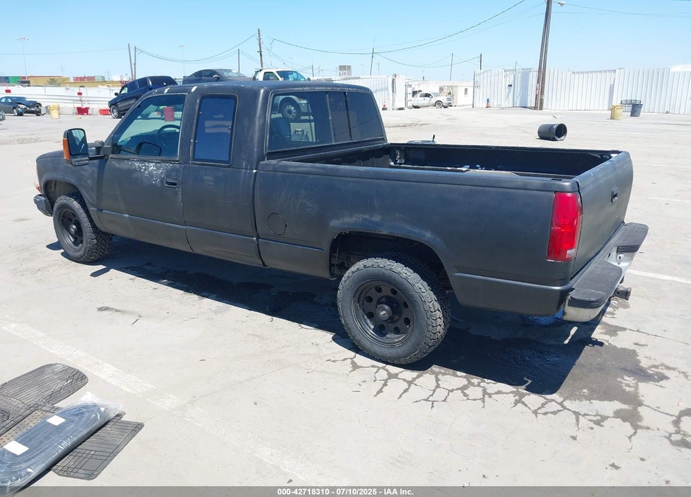 1991 CHEVROLET GMT-400 C2500 VIN: 2GBFC29K8M1143018