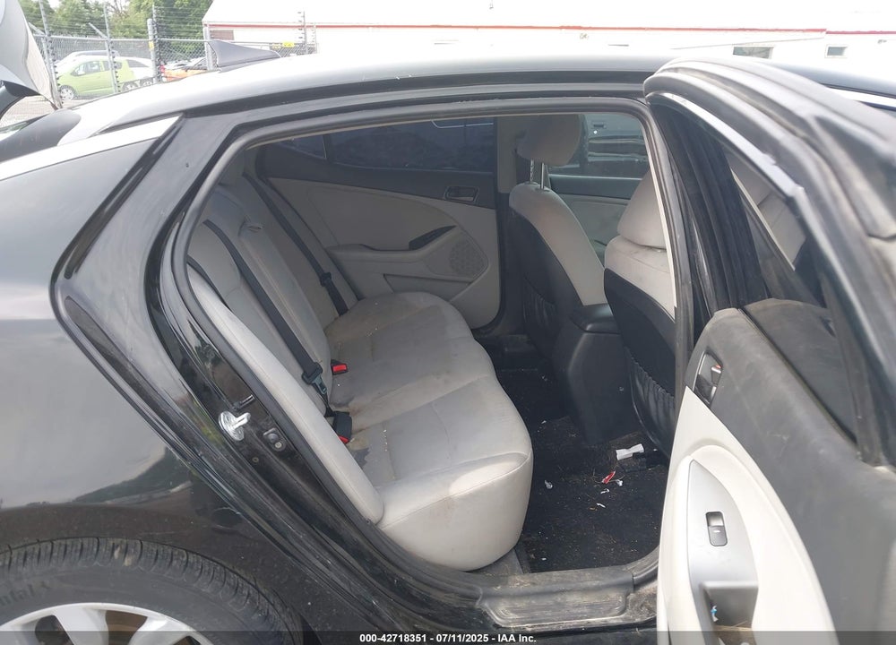 2015 KIA OPTIMA LX VIN: KNAGM4A74F5615083
