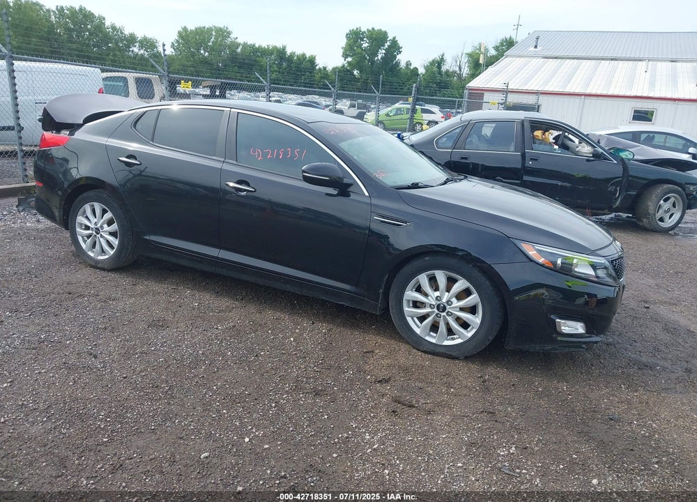 2015 KIA OPTIMA LX VIN: KNAGM4A74F5615083