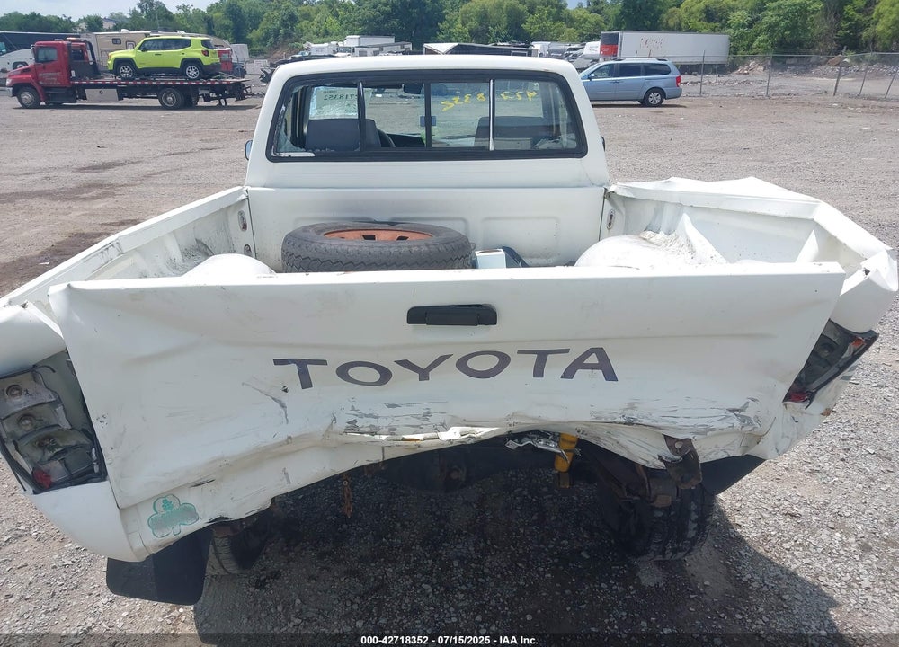 1991 TOYOTA PICKUP 1/2 TON SHT WHEELBASE DLX VIN: JT4RN01P7M7047320
