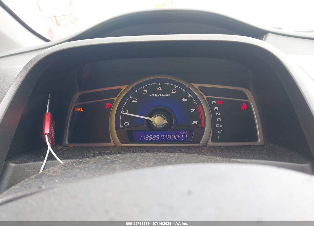 2011 HONDA CIVIC VIN: 2HGFG1B8XBH501072