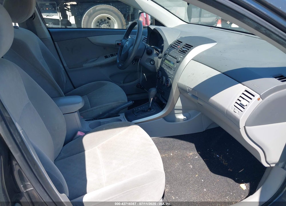 2009 TOYOTA COROLLA VIN: JTDBL40E99J002548