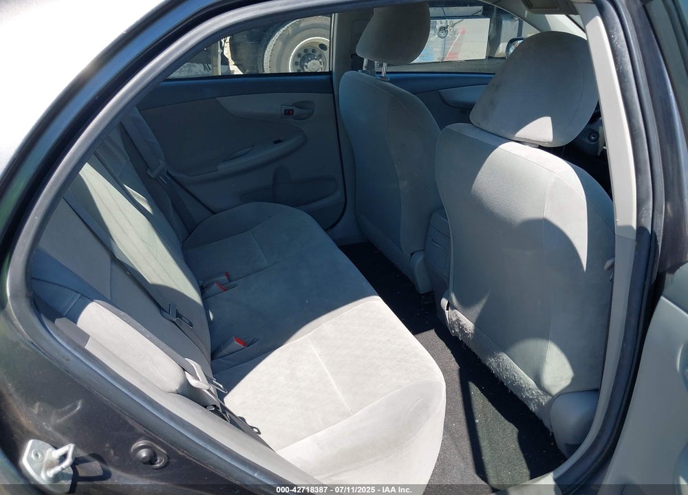 2009 TOYOTA COROLLA VIN: JTDBL40E99J002548