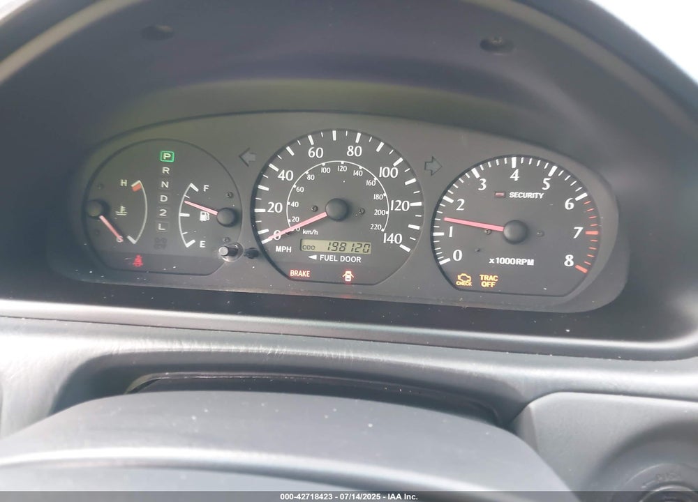 2002 TOYOTA CAMRY SOLARA SLE V6 VIN: 2T1CF28PX2C594971