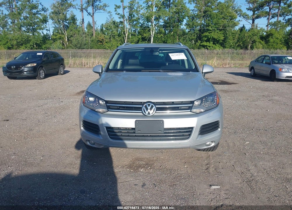 2013 VOLKSWAGEN TOUAREG VIN: WVGEF9BP3DD009496