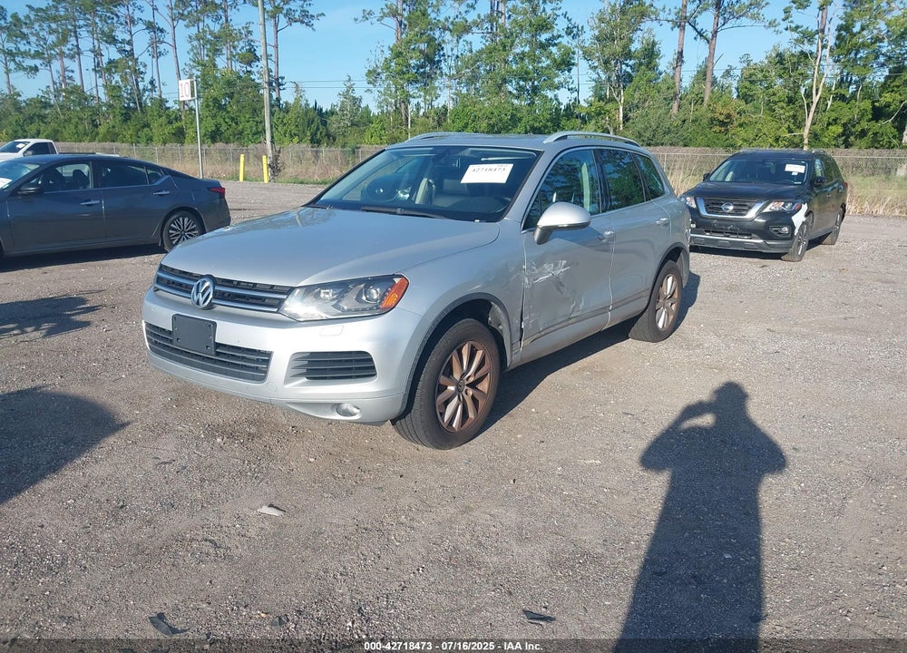 2013 VOLKSWAGEN TOUAREG VIN: WVGEF9BP3DD009496