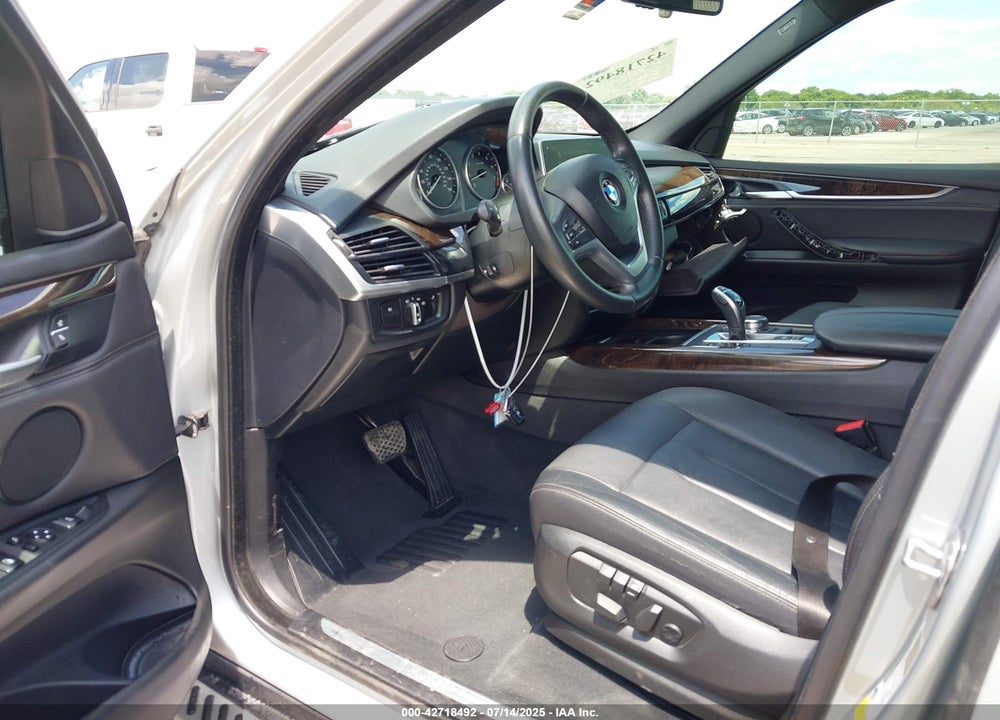 2018 BMW X5 VIN: 5UXKR2C57J0Z20080