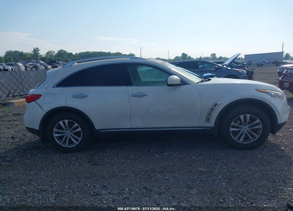 2011 INFINITI FX35 VIN: JN8AS1MW9BM732260