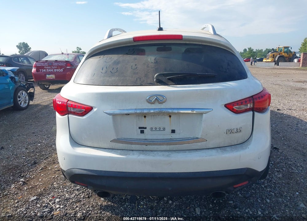 2011 INFINITI FX35 VIN: JN8AS1MW9BM732260