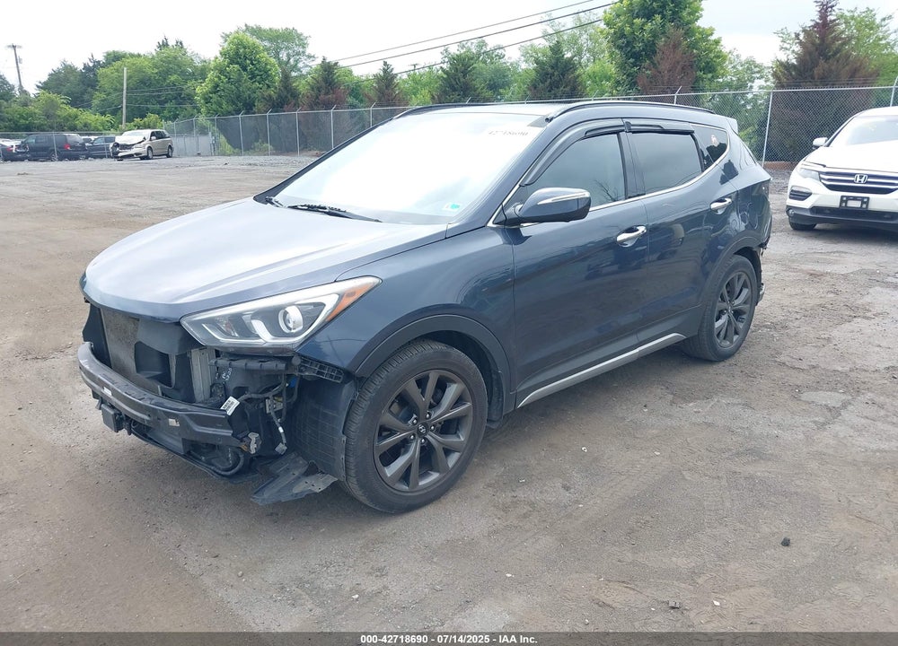 2017 HYUNDAI SANTA FE VIN: 5XYZWDLAXHG486646