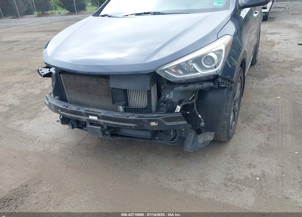 2017 HYUNDAI SANTA FE VIN: 5XYZWDLAXHG486646