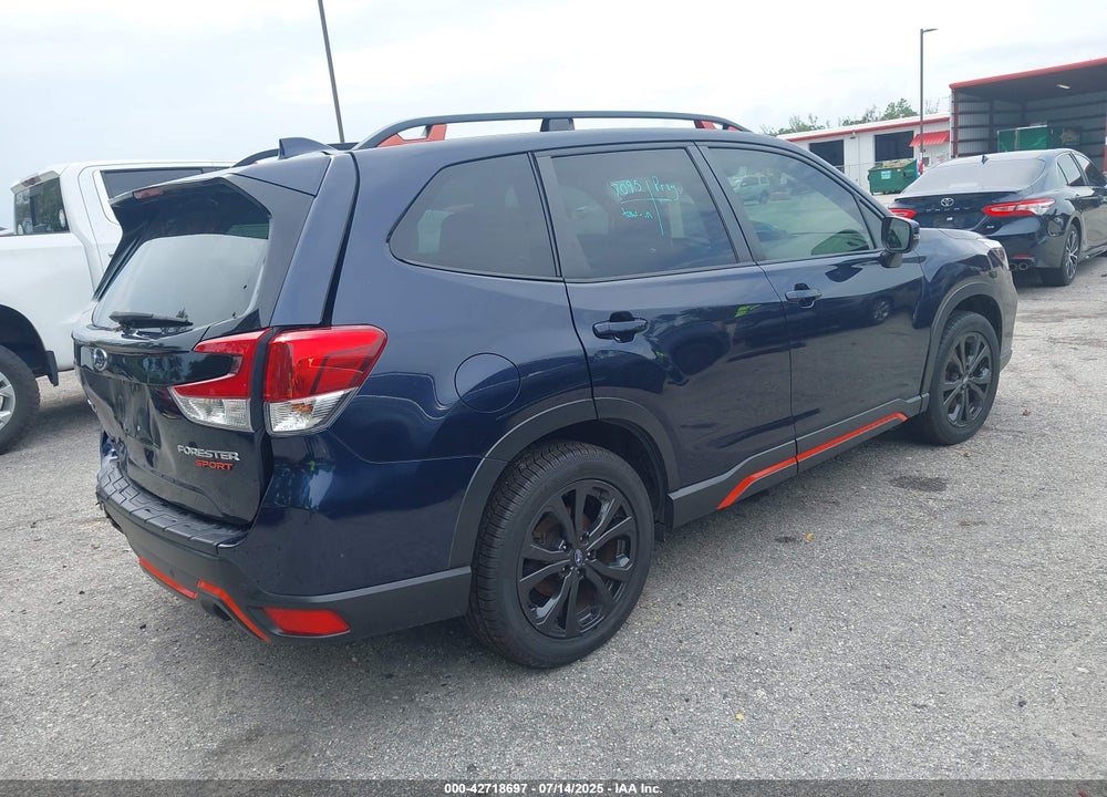 2021 SUBARU FORESTER VIN: JF2SKARC0MH437804