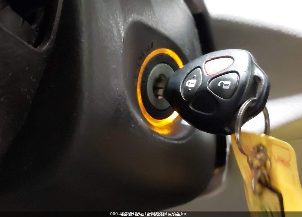 2011 TOYOTA RAV4 VIN: 2T3BK4DV2BW041065