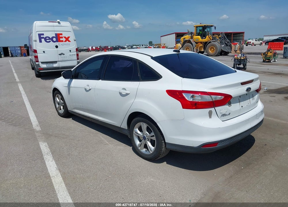 2013 FORD FOCUS VIN: 1FADP3F29DL153753