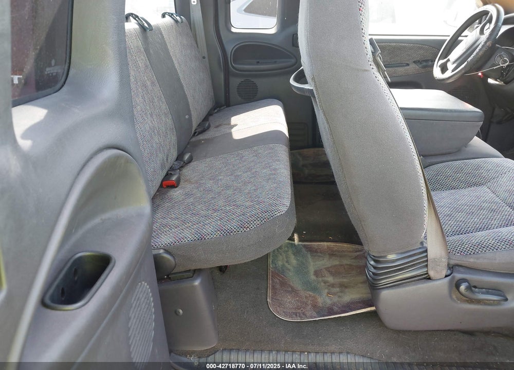 2001 DODGE RAM 1500 ST VIN: 3B7HC13Y11G756399