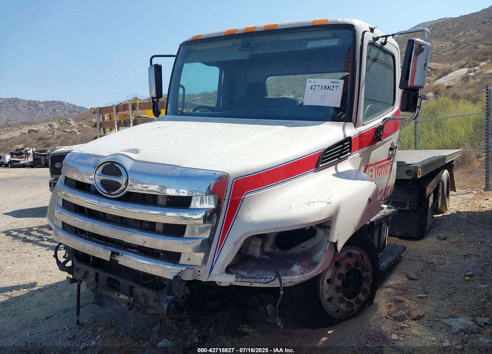 2015 HINO 258/268 VIN: 5PVNJ8JN7F4S51840