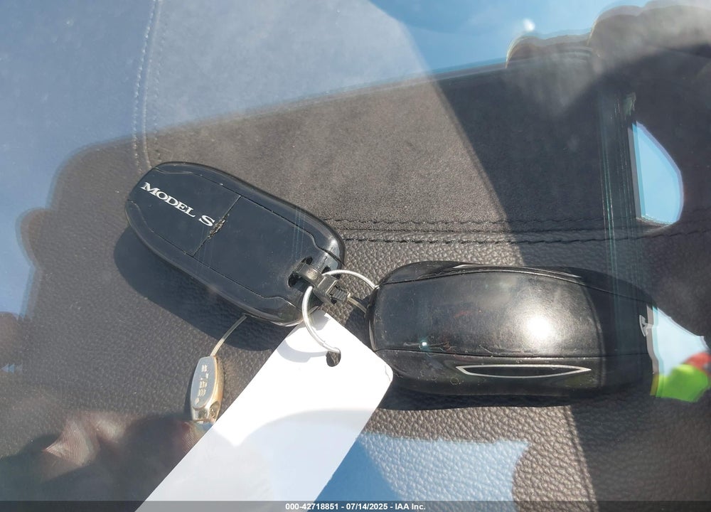 2015 TESLA MODEL S 70D/85D/P85D VIN: 5YJSA1E23FF108287