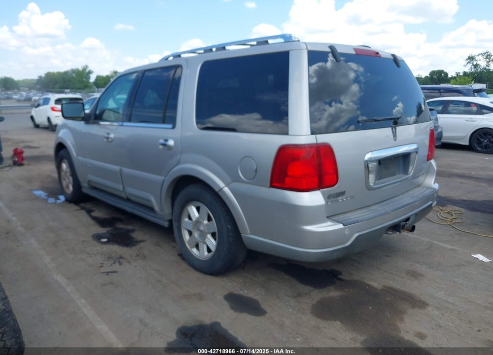 2003 LINCOLN NAVIGATOR VIN: 5LMFU28R83LJ13106