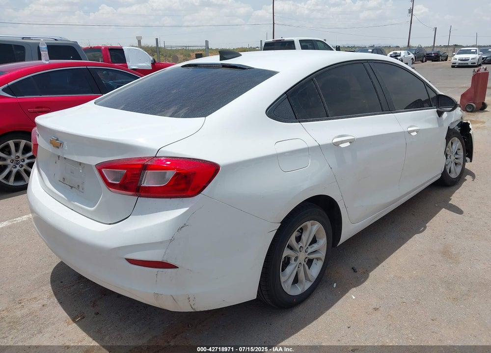 2019 CHEVROLET CRUZE VIN: 1G1BC5SM6K7129313
