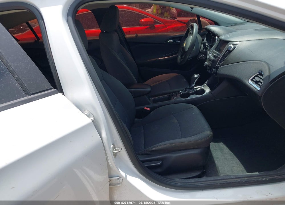 2019 CHEVROLET CRUZE VIN: 1G1BC5SM6K7129313