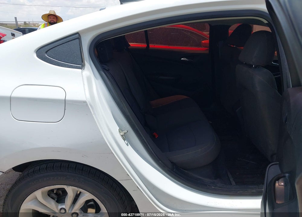 2019 CHEVROLET CRUZE VIN: 1G1BC5SM6K7129313
