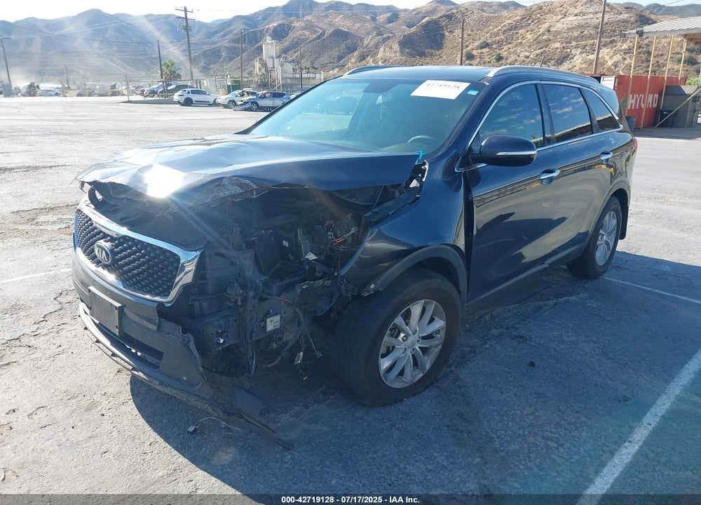 2017 KIA SORENTO VIN: 5XYPG4A51HG329968