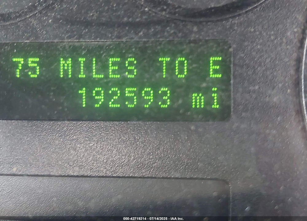 2005 FORD TAURUS SE VIN: 1FAFP53U55A145317