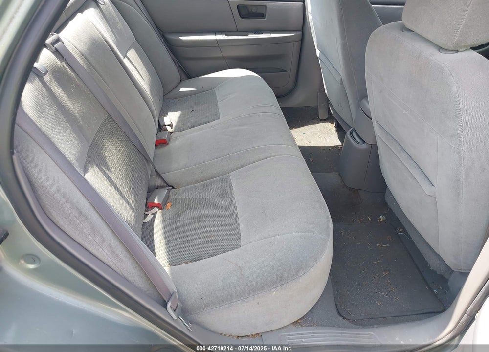 2005 FORD TAURUS SE VIN: 1FAFP53U55A145317