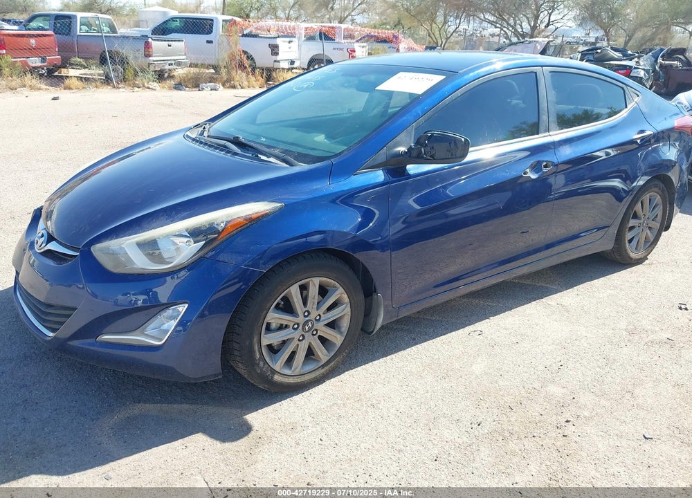2015 HYUNDAI ELANTRA VIN: 5NPDH4AE8FH635863