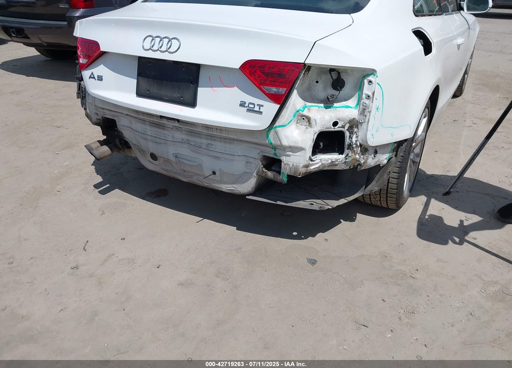2012 AUDI A5 VIN: WAULFAFR8CA005112