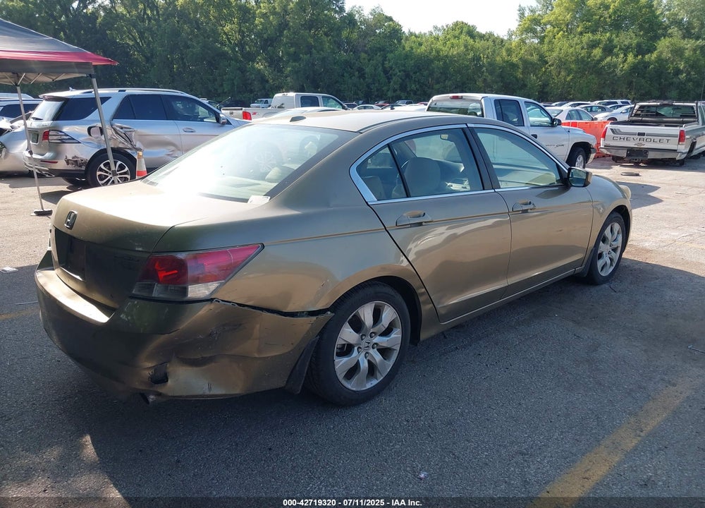 2008 HONDA ACCORD VIN: 1HGCP26898A128505