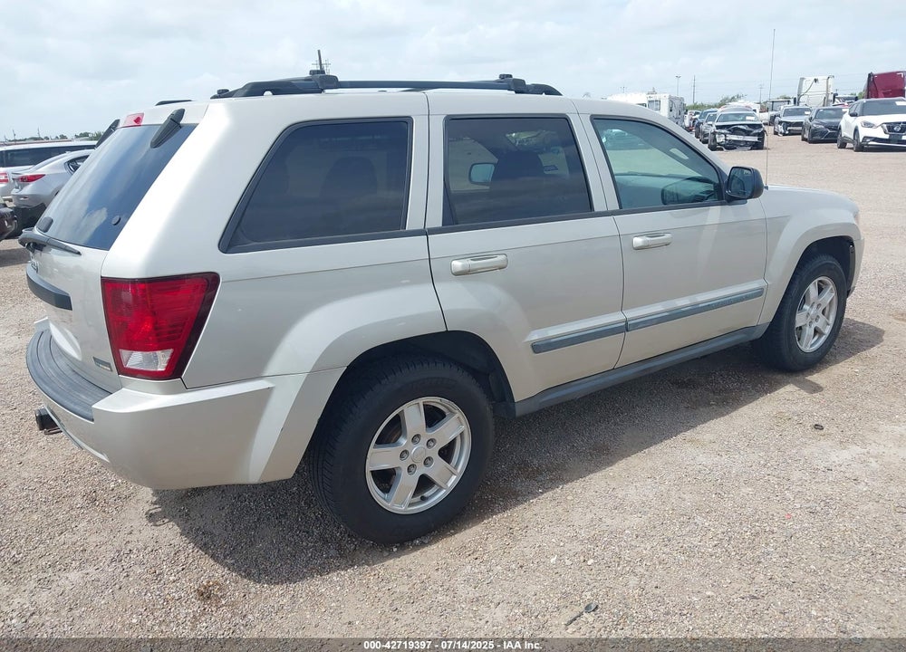 2007 JEEP GRAND CHEROKEE VIN: 1J8HR48P67C571236