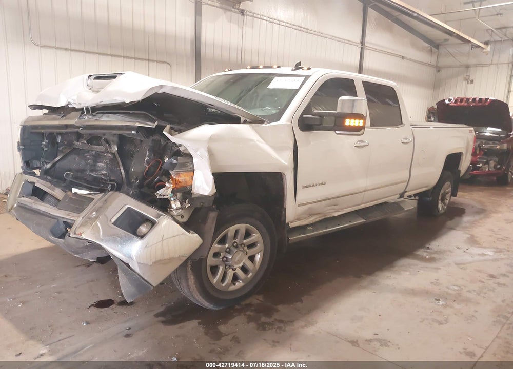 2019 CHEVROLET SILVERADO 3500HD LTZ VIN: 1GC4KXEY9KF124321