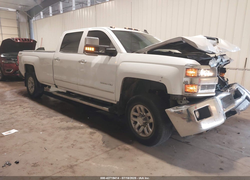 2019 CHEVROLET SILVERADO 3500HD LTZ VIN: 1GC4KXEY9KF124321