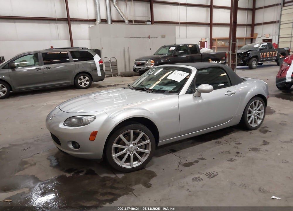 2007 MAZDA MX-5 VIN: JM1NC25F570131344