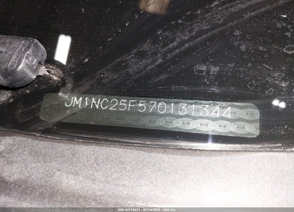 2007 MAZDA MX-5 VIN: JM1NC25F570131344