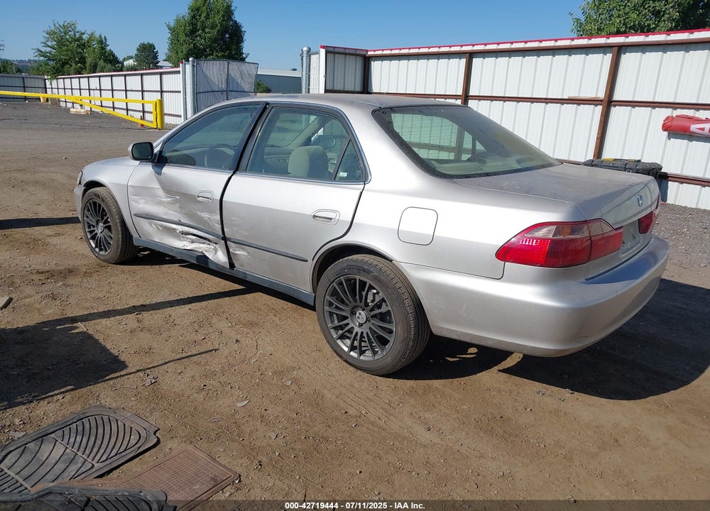 1999 HONDA ACCORD VIN: JHMCG5648XC004479