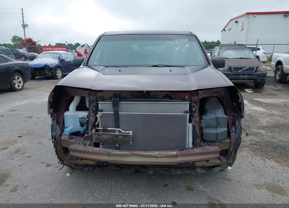 2014 HONDA PILOT LX VIN: 5FNYF4H22EB002713