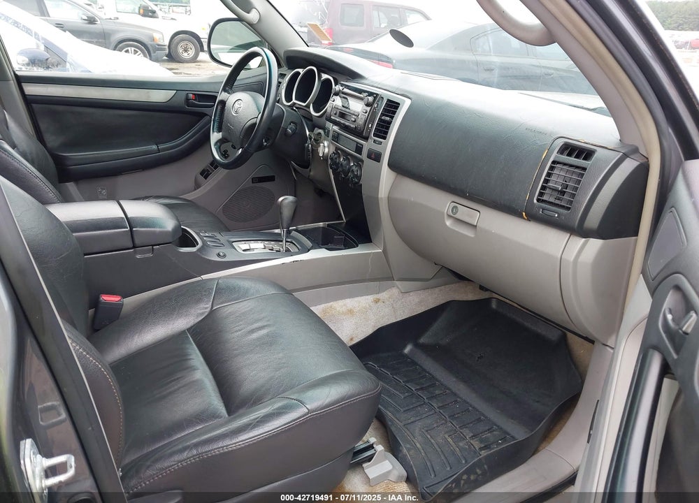 2004 TOYOTA 4RUNNER SR5 SPORT V8 VIN: JTEBT14R540034404