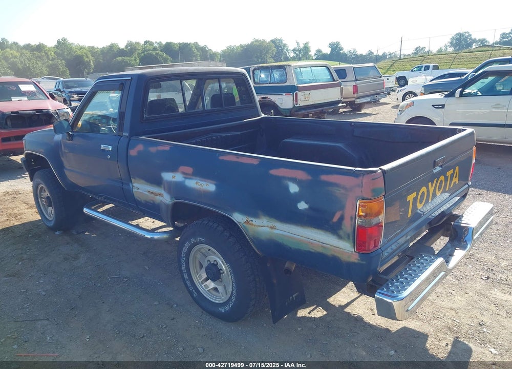 1988 TOYOTA PICKUP RN63 STD VIN: JT4RN63A1J5042147