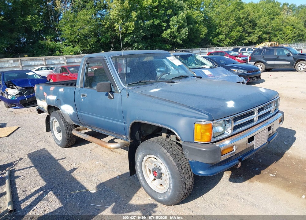 1988 TOYOTA PICKUP RN63 STD VIN: JT4RN63A1J5042147