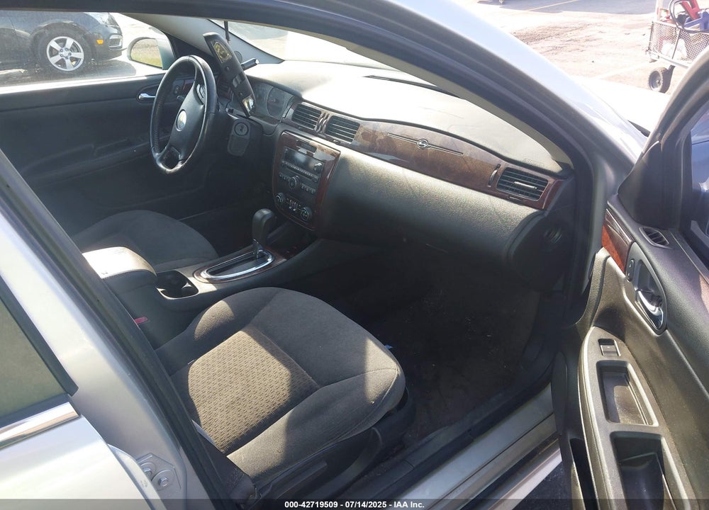 2011 CHEVROLET IMPALA VIN: 2G1WG5EK2B1127913