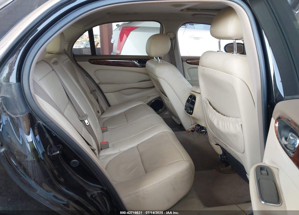 2004 JAGUAR XJ XJ8 VIN: SAJEA71CX4SG02780