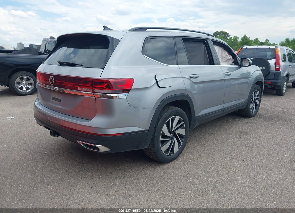 2024 VOLKSWAGEN ATLAS VIN: 1V2WR2CA3RC567670