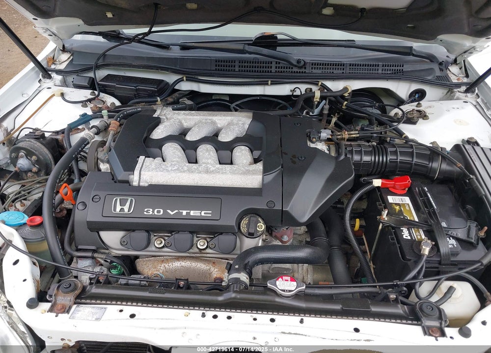 2002 HONDA ACCORD 3.0 LX VIN: 1HGCG164X2A028072