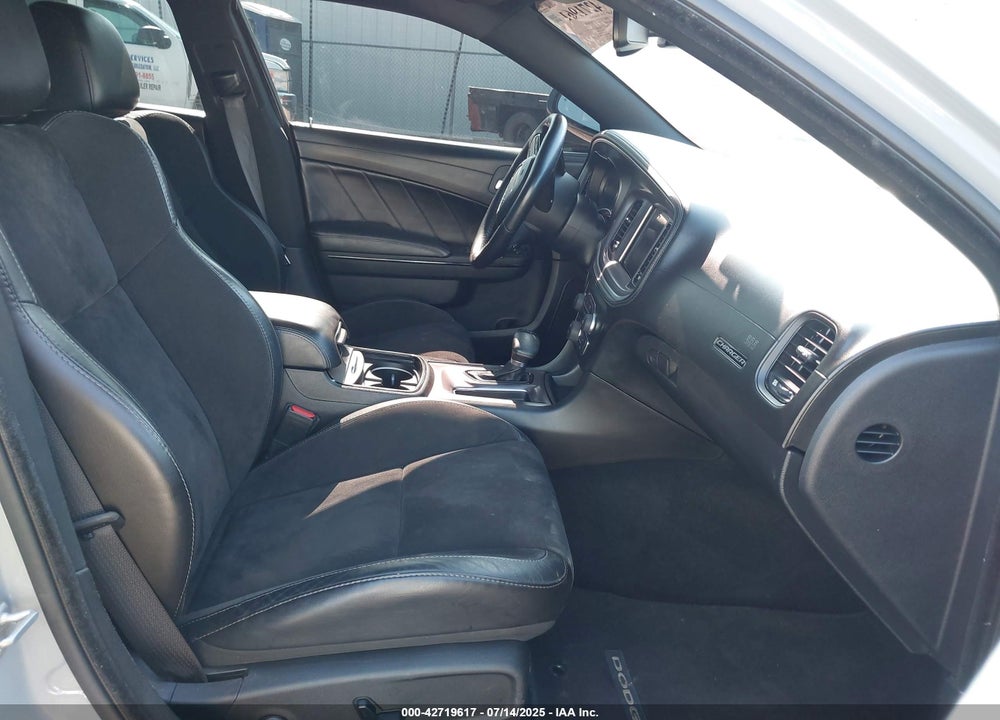 2021 DODGE CHARGER VIN: 2C3CDXHG8MH518682