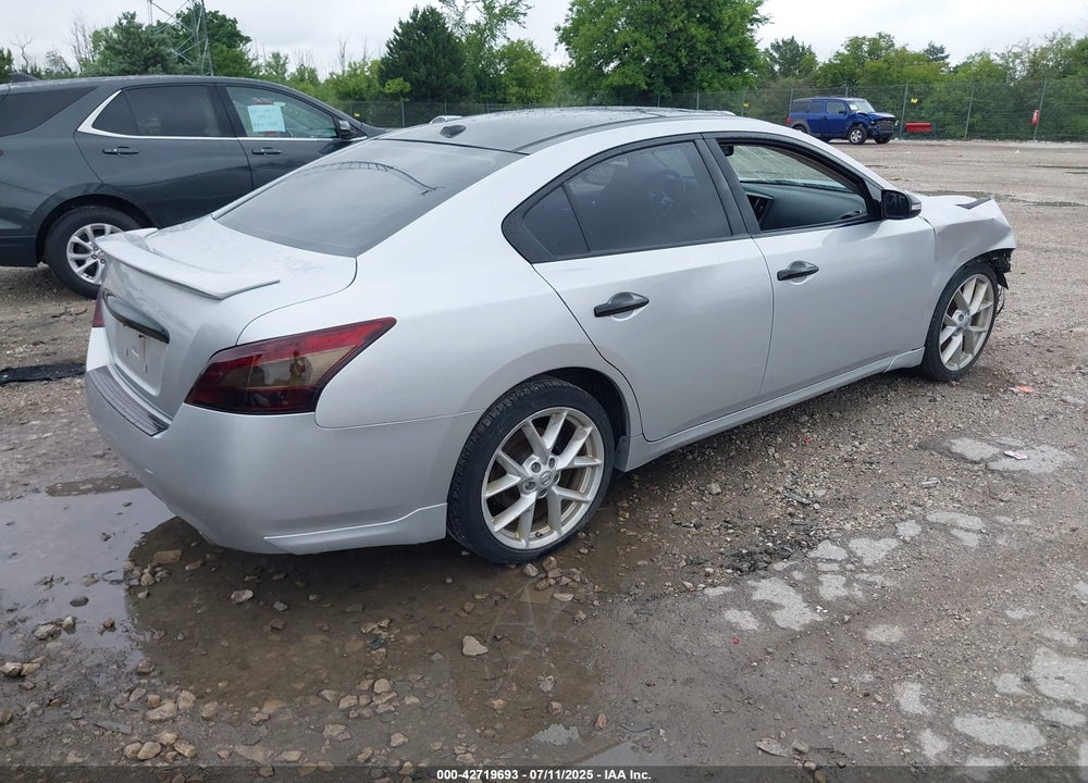 2011 NISSAN MAXIMA VIN: 1N4AA5AP4BC860369