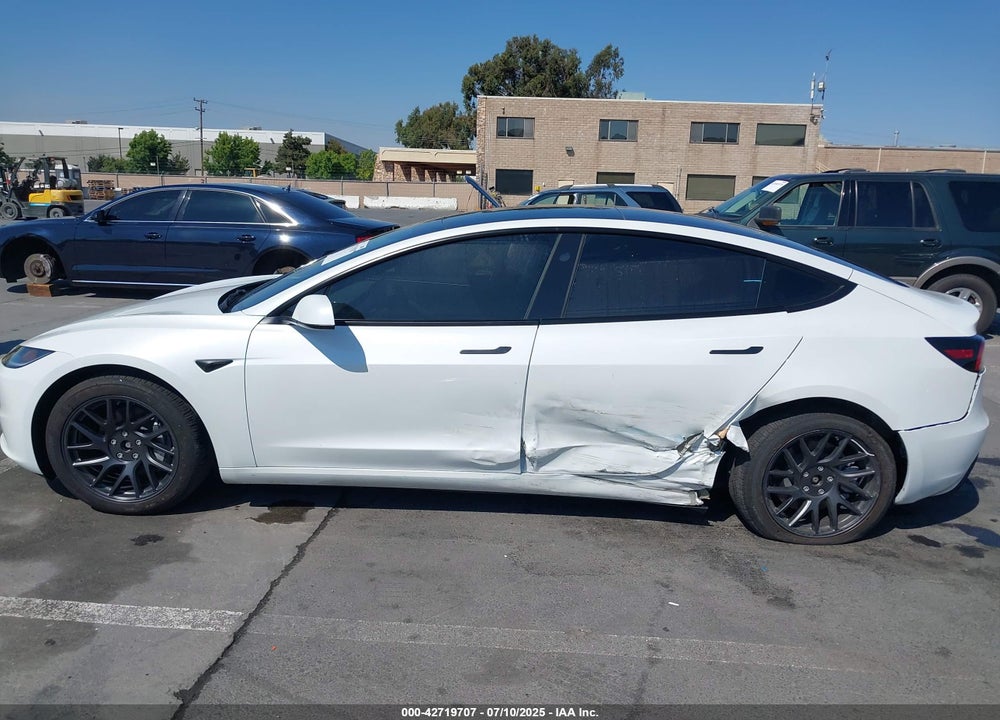 2025 TESLA MODEL 3 VIN: 5YJ3E1EB3SF914858