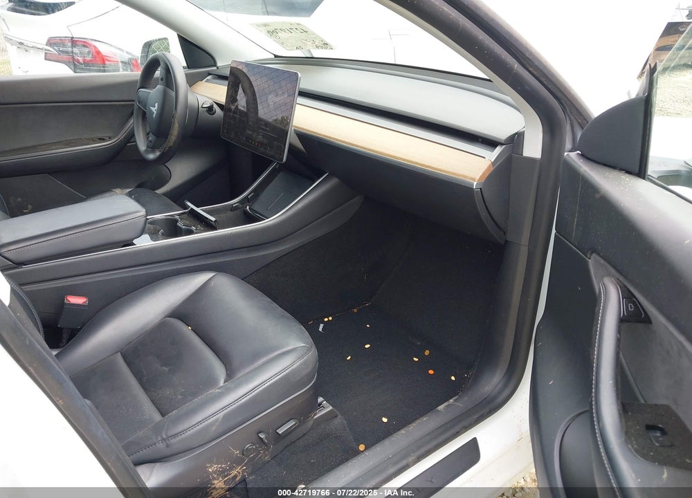 2020 TESLA MODEL Y LONG RANGE DUAL MOTOR ALL-WHEEL DRIVE VIN: 5YJYGDEE5LF048058