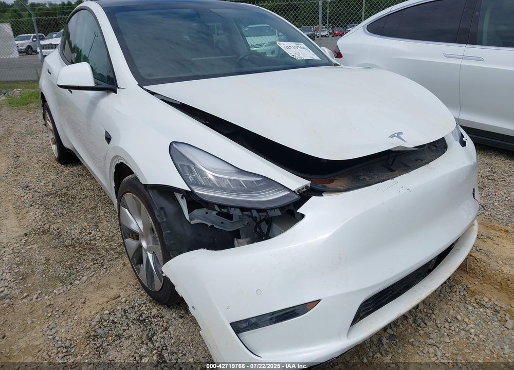 2020 TESLA MODEL Y LONG RANGE DUAL MOTOR ALL-WHEEL DRIVE VIN: 5YJYGDEE5LF048058